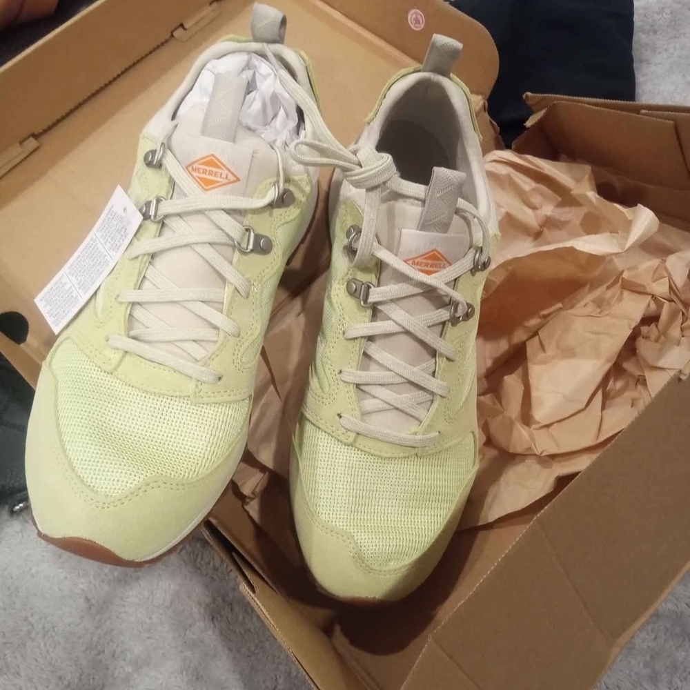 Merrell Light Green Sneakers